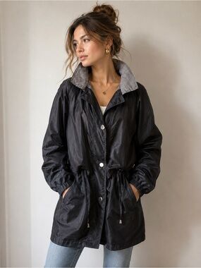 Vintage 90’s Braetan Oversized Jacket Drawstring Waist Windbreaker Black - M